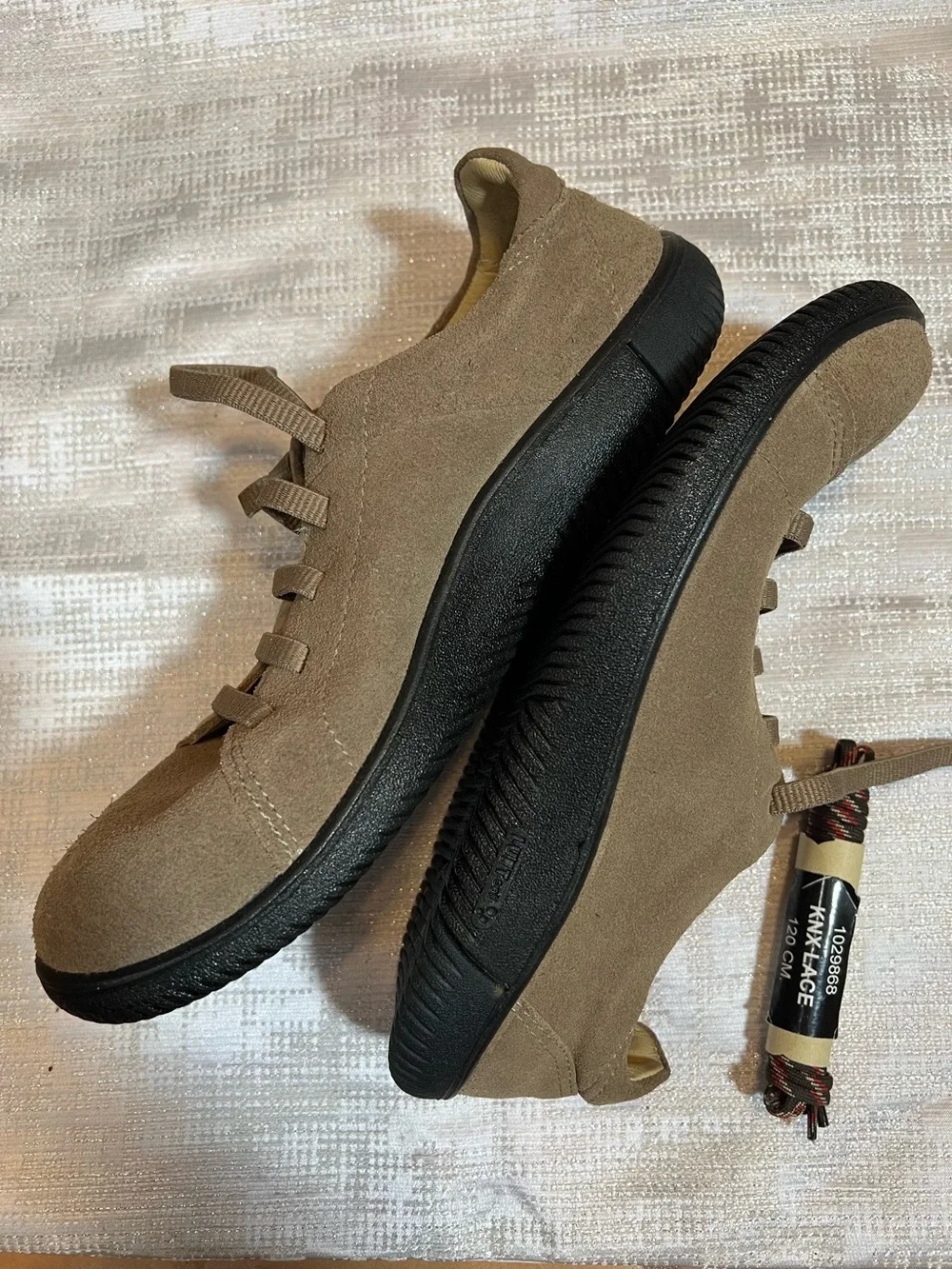 KEEN KNX Lace Suede Sneakers Caribou Black Men’s 8.5 NWOB $140